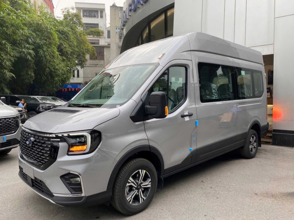 Thuê xe 16 chỗ ngày Tết Âm Lịch – Xe đẹp, tài xế kinh nghiệm tại Hà Nội Thuê xe 16 chỗ ngày Tết Âm Lịch – Xe đẹp, tài xế kinh nghiệm tại Hà Nội