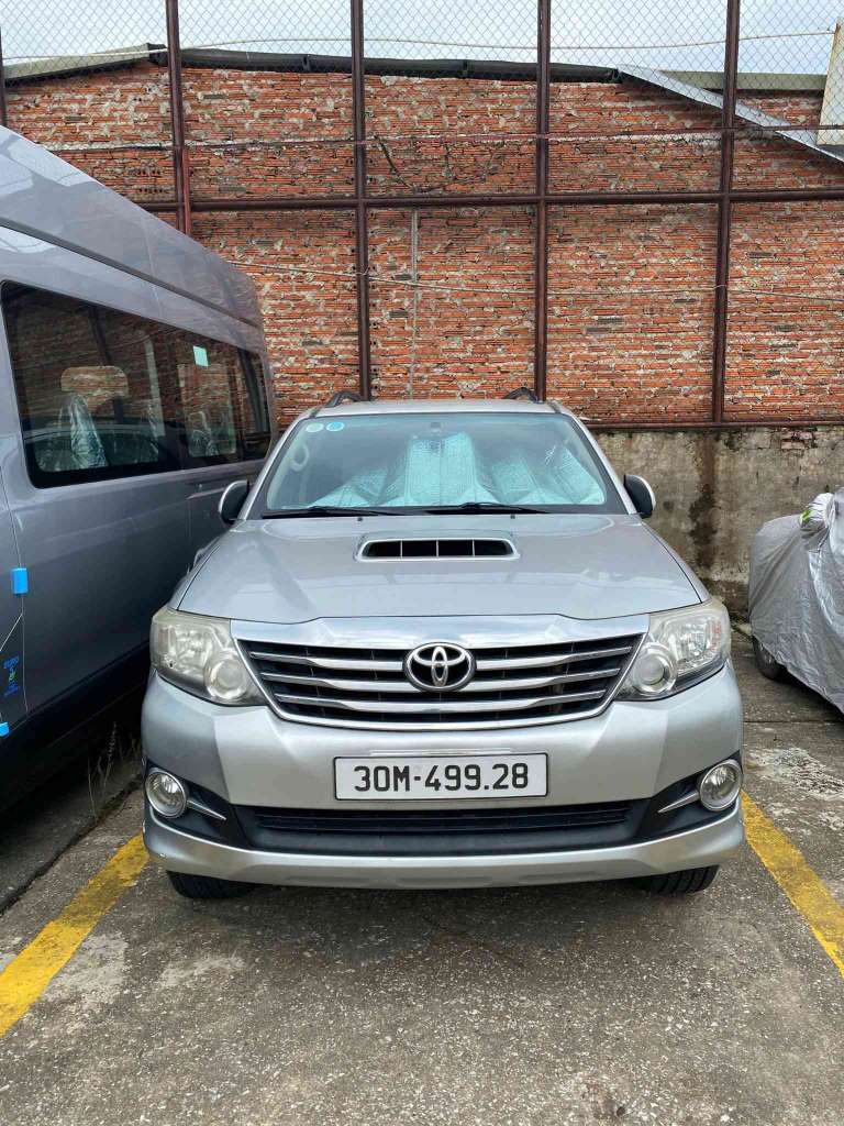 thuê xe 7 chỗ đi Quảng Bình