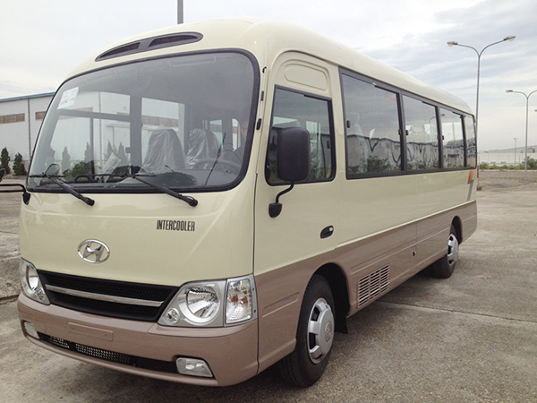 Cho thuê xe cưới 29 chỗ Hyundai County Cho thuê xe cưới 29 chỗ Hyundai County