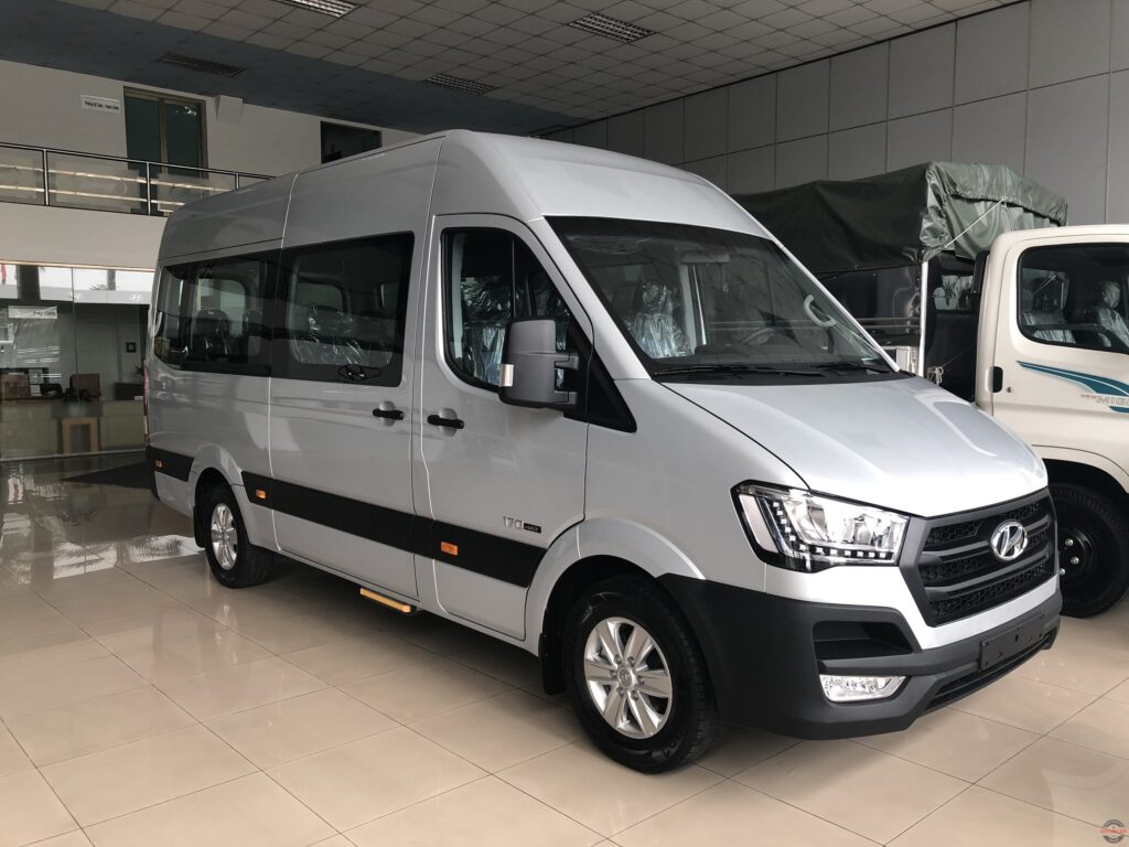 Thuê Xe 16 Chỗ Có Lái Tại Hà Nội – Giải Pháp Di Chuyển Cho Mọi Hành Trình Đông Người Thuê Xe 16 Chỗ Có Lái Tại Hà Nội – Giải Pháp Di Chuyển Cho Mọi Hành Trình Đông Người