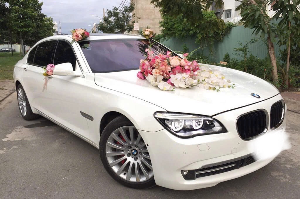 Cho thuê xe cưới BMW - 520i Cho thuê xe cưới BMW - 520i
