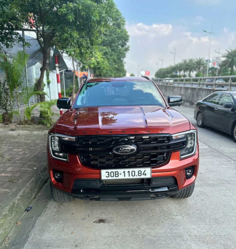 Cho thuê xe tháng 7 chỗ Ford Everest Cho thuê xe tháng 7 chỗ Ford Everest