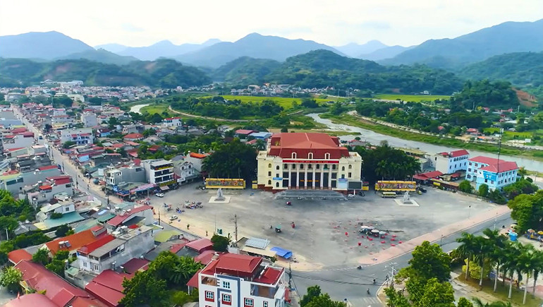 Thuê xe 7 chỗ đi Bắc Kạn